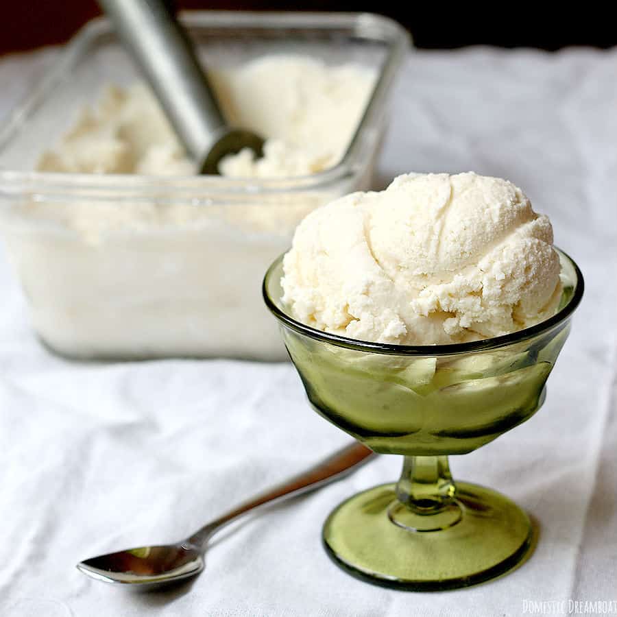 Homemade vanilla ice cream in a green dish