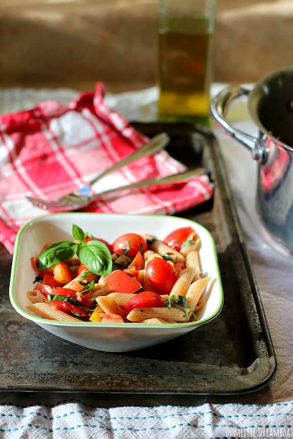 whole wheat pasta with fresh tomatoes and herbs