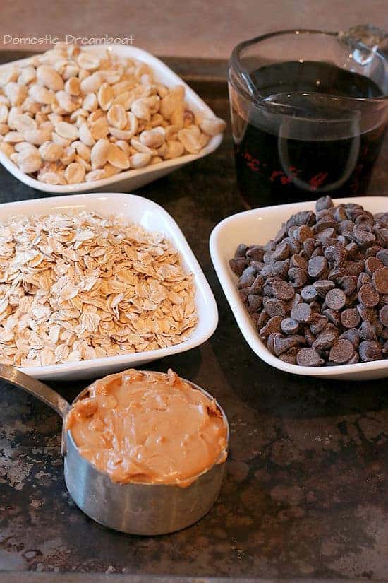 Ingredients for homemade bars
