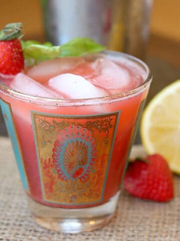 Strawberry Basil Lemonade with Vodka
