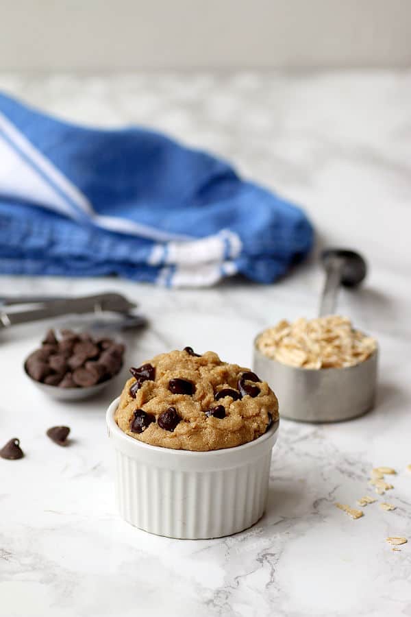 Small Batch Edible Cookie Dough - Domestic Dreamboat #glutenfree #cookiedough #chocolatechip