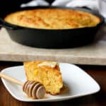 Browned Butter Skillet Cornbread - Domestic Dreamboat #cornbread #brownedbutter