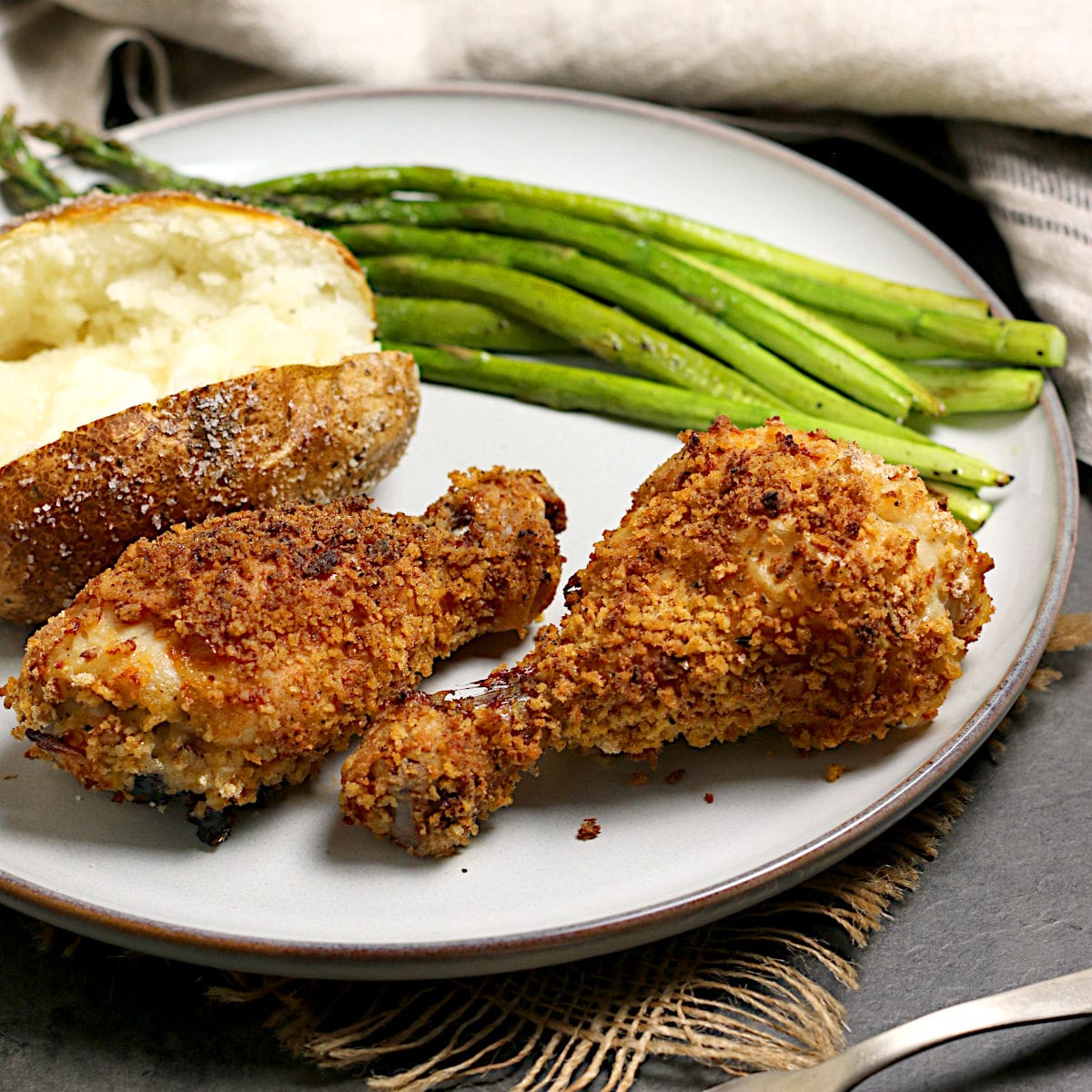 Perfect Oven-Fried Chicken Drumsticks Oven Fried Chicken on plate cropped