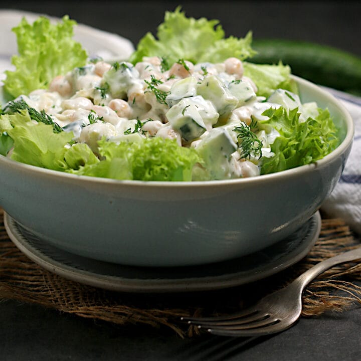 Domestic Dreamboat: Real, Easy, Food. Chickpea Tzatziki Salad in a pale blue bowl.